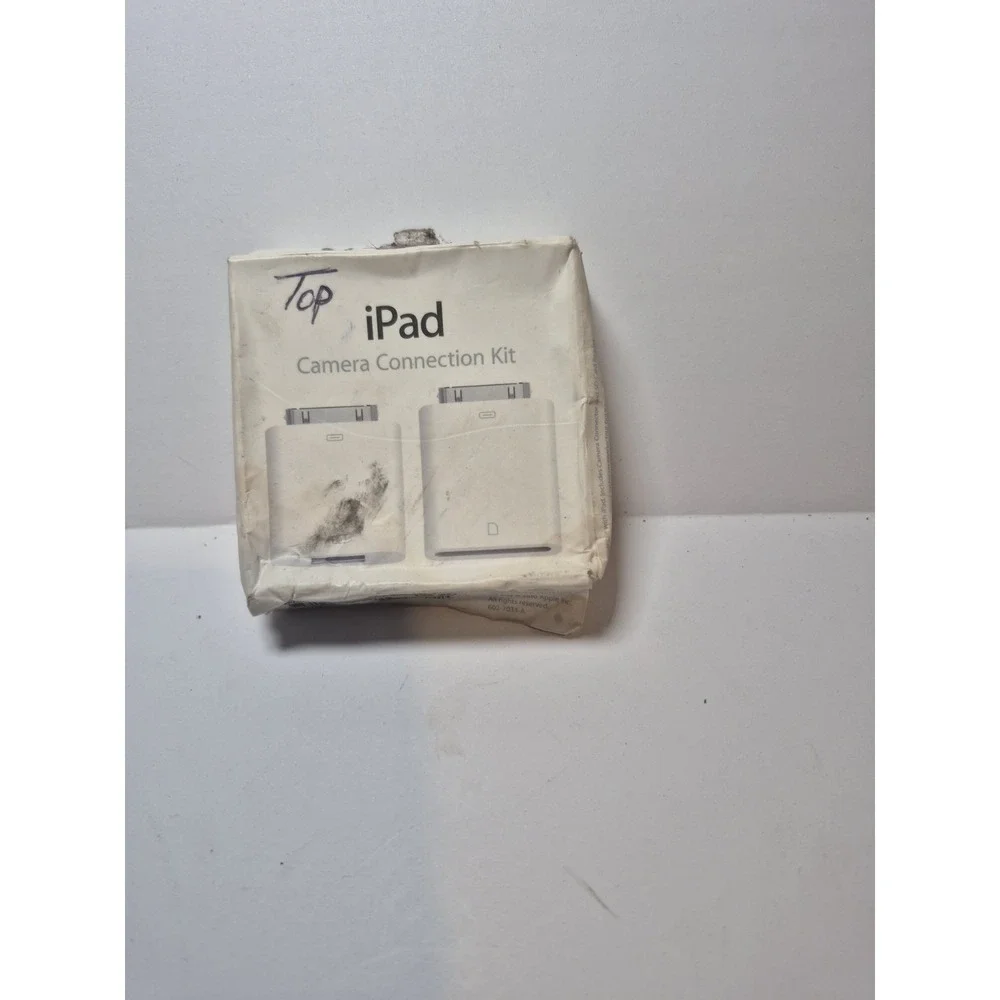 Apple iPad/iPod Camera Connection Kit - MC531ZM/A - 30pin - USB & SD Card Reader